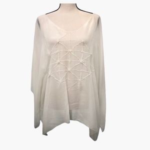 MAXSTUDIO CREAM LOOSE FIT SQUARE TOP GEOMETRIC DESIGN